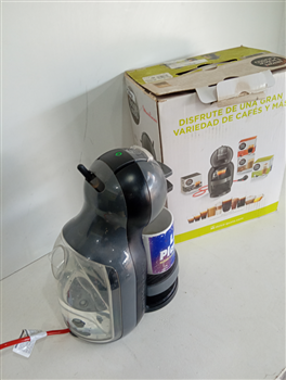 Cafetera Marca Moulinex. Modelo Dolce Gusto Usado En Buen Estado Acc En Caja