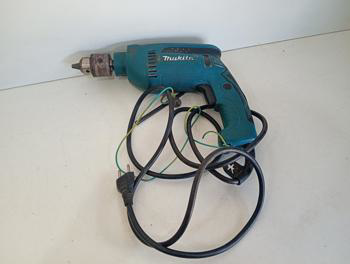 Taladro Marca Makita Modelo Hp1640 Usado En Buen Estado Acc Llave Mandril