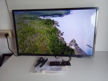 Televisor Led Smart De 32 '' Marca Samsung Modelo Be32fx Con Control Usado En Buen Estado Acc 2 Patitas4 Tornillos1 Adaptador
