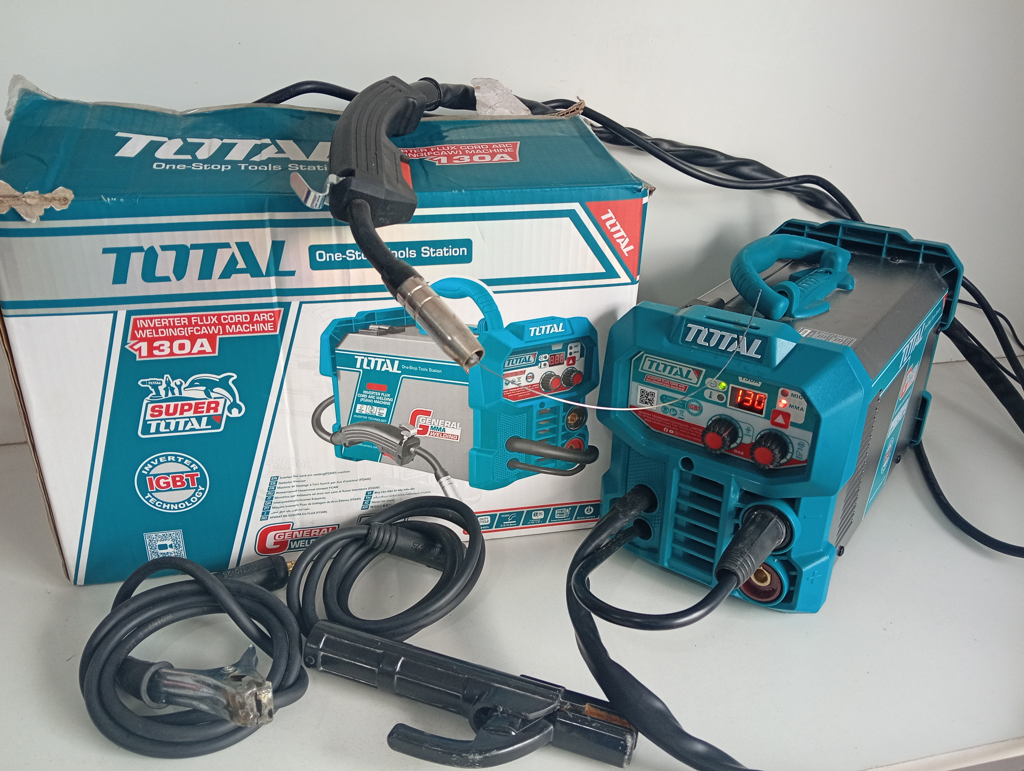 Soldador Marca Total Modelo Tfc13018 Usado En Buen Estado Acc Pinza PositivoNegativoCarretel De Alambre FluxPinsa MigElectrodos