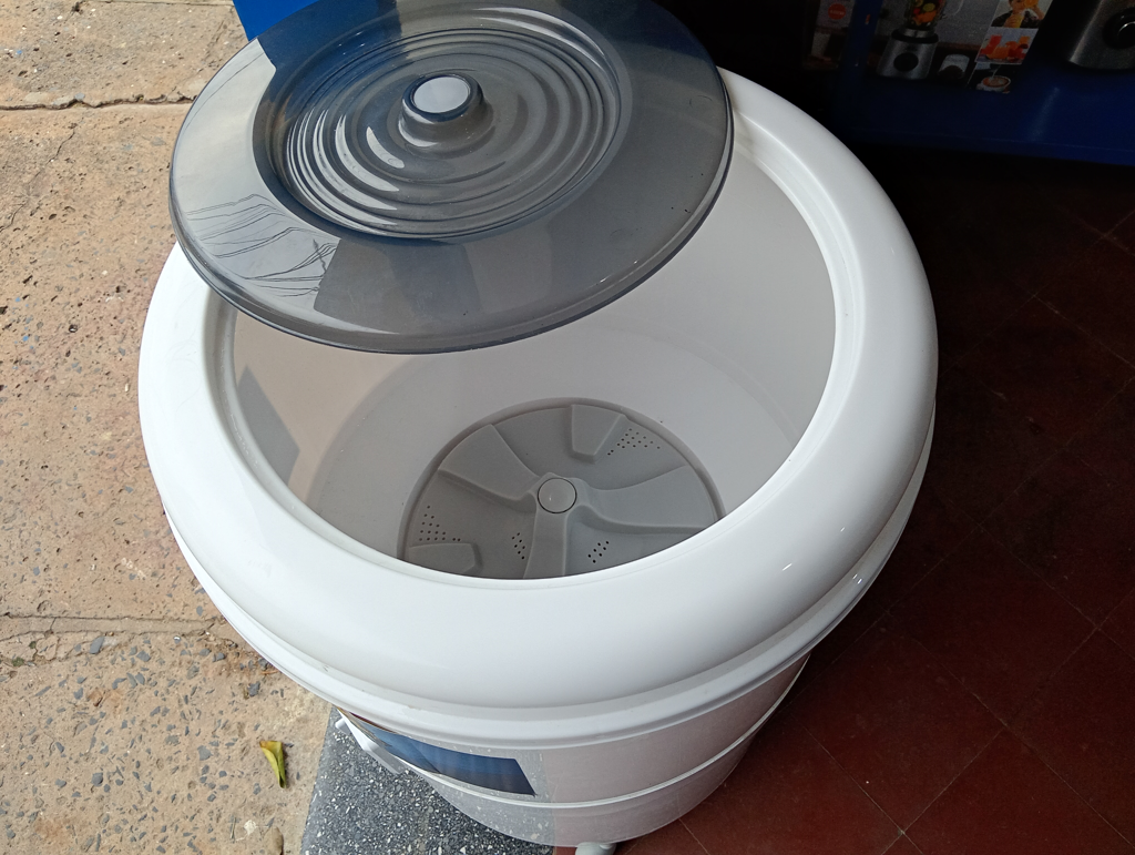 Foto 2 de Lavarropas Cap 5 Kg. Marca Jam Modelo Lrjm56sb Usado En Buen Estado Acc TapaManguera De Desague