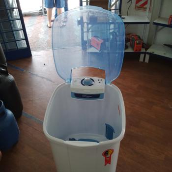 Lavarropas Cap: 10 Kg. Marca New Maq Modelo Branca 10kg Usado En Buen Estado Acc: Manguera De Carga Y Descarga