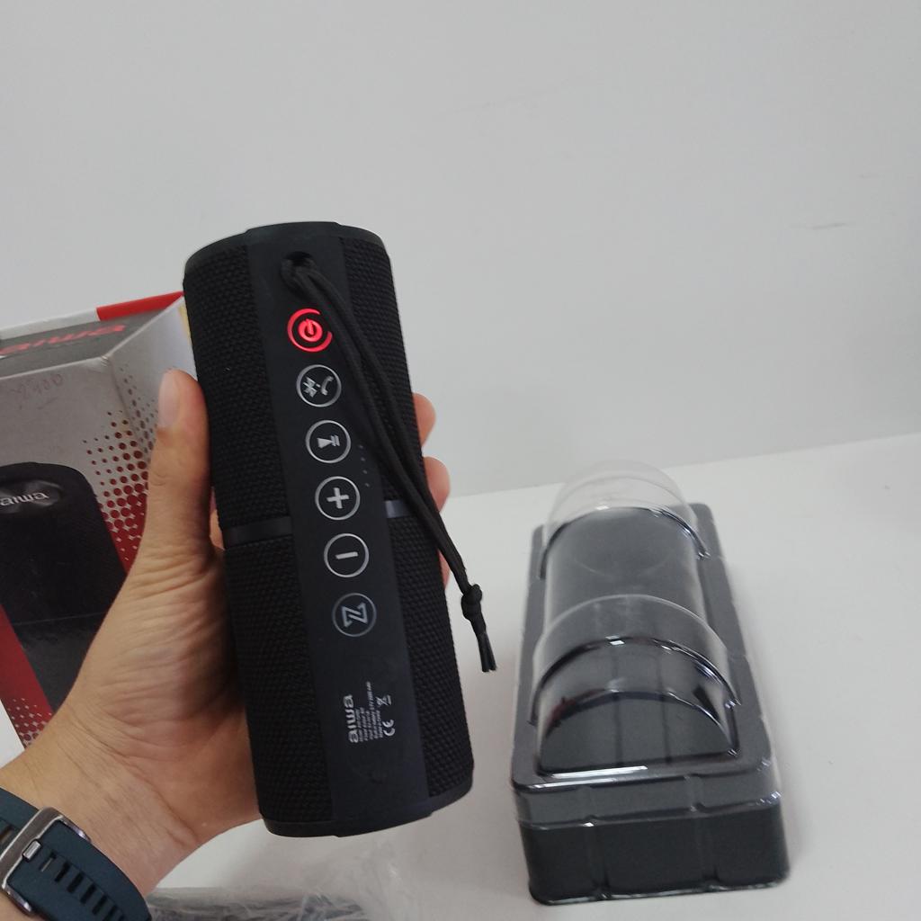 Speaker Potencia Watts 1 Marca Aiwa Sin Control Modelo Awq400 Usado En Buen Estado Con Caja Acc Usb Aux