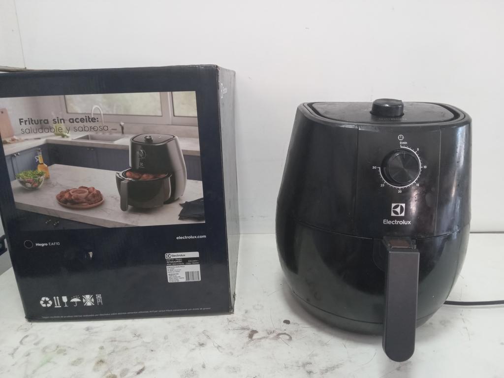 Fritadora Marca Electrolux Modelo Eaf10 Usado En Buen Estado Acc Recipiente Para ComidasEn Caja