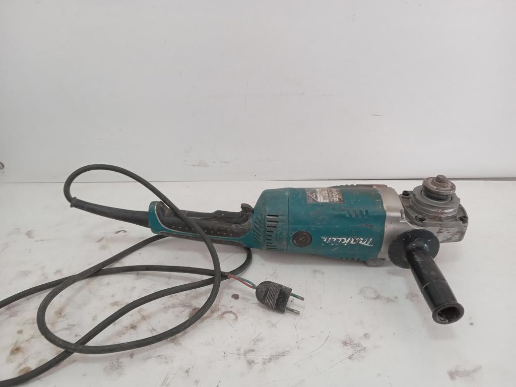 Pulidora Marca Makita Modelo Ga9020 Tamaño Grande Usado En Buen Estado Acc Manija