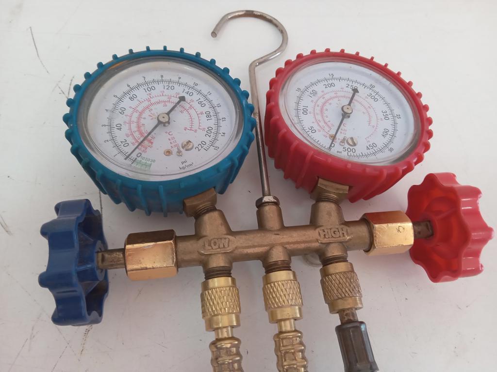 Manometro Para Refrigeracion Marca Sin Marca Modelo Nro Usado En Buen Estado Acc 2 Relojes3 Mangueras