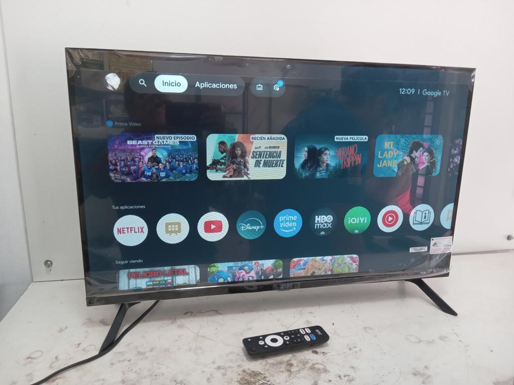 Televisor Led Smart De 32 '' Marca Jam Modelo 32gfsa Con Control Usado En Buen Estado Acc Dos Patitas