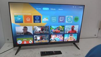 Televisor Led Smart De 32 '' Marca Xion. Modelo Led32slim Con Control Usado En Buen Estado Acc Par De Patitas