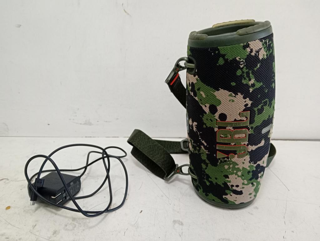 Foto 3 de Parlante Portatil Marca Jbl Modelo Xtreme 3 Acc Cargador