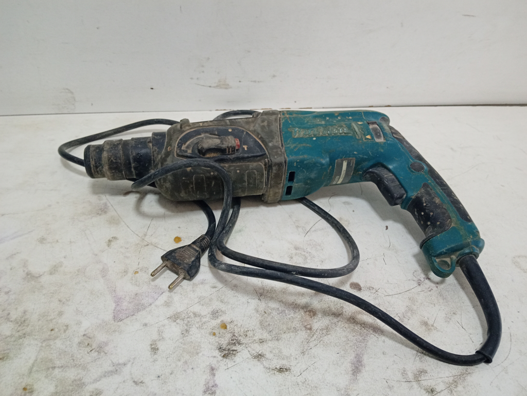 Taladro Marca Makitta Modelo Hr2470 Usado En Buen Estado Acc No Tiene