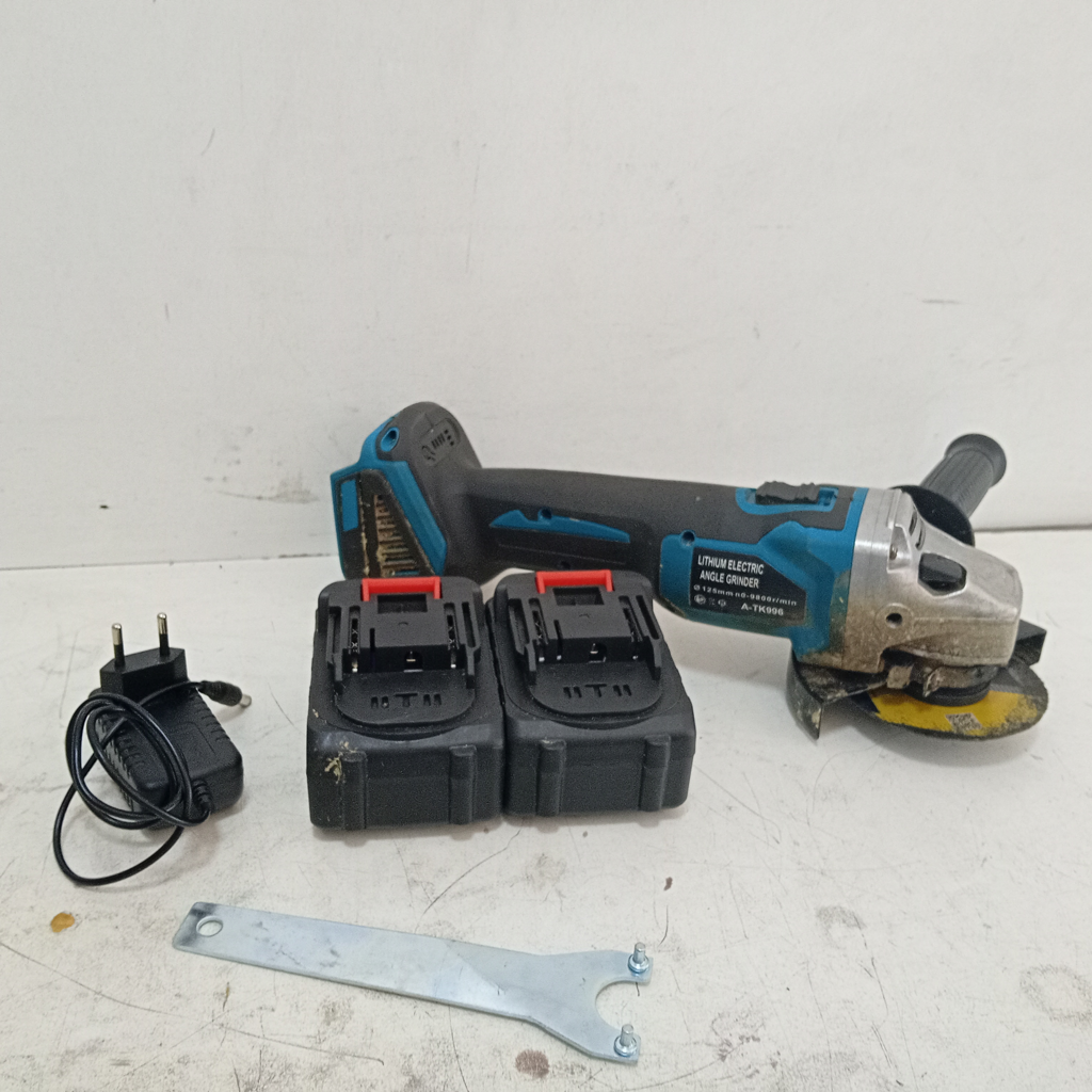 Foto 3 de Pulidora Marca Sate Modelo A-Tk996 Tamaño Mediano Usado En Buen Estado Acc 2 Baterias1 Cargadpr1 Llave1 Protector