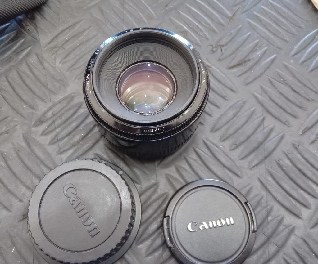 Lente Para Camara Profesional Marca Canon Modelo Canon Lens Fe Usado En Buen Estado Con Tapas Acc De50mm