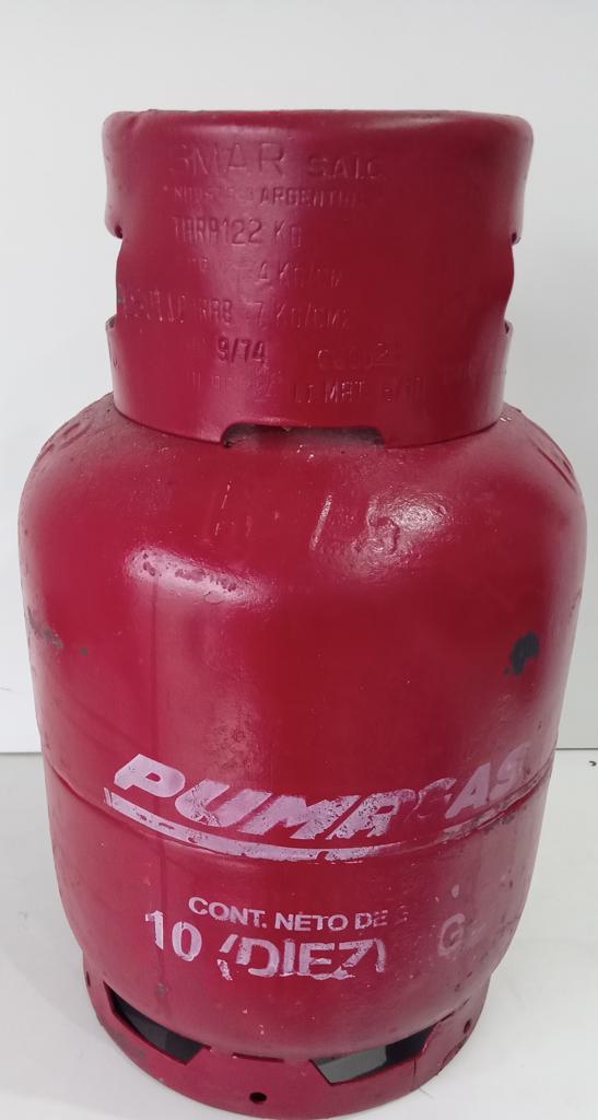 Garrafa Cap 10 Kg. Marca Pumagas Usado En Buen Estado Color Rojo Acc No Tiene
