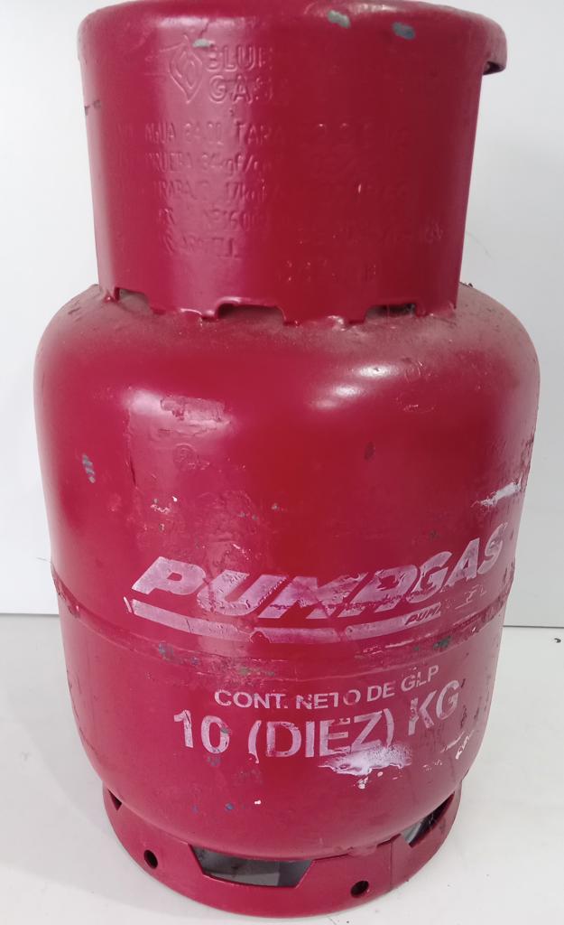 Garrafa Cap 10 Kg. Marca Pumagas Usado En Buen Estado Color Rojo Acc No Tiene