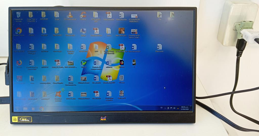 Monitor P/ Computadora Led Marca Viewsonic De 16 '' Modelo Va1655 Usado En Buen Estado Acc Cable HdmiCable Tipo C