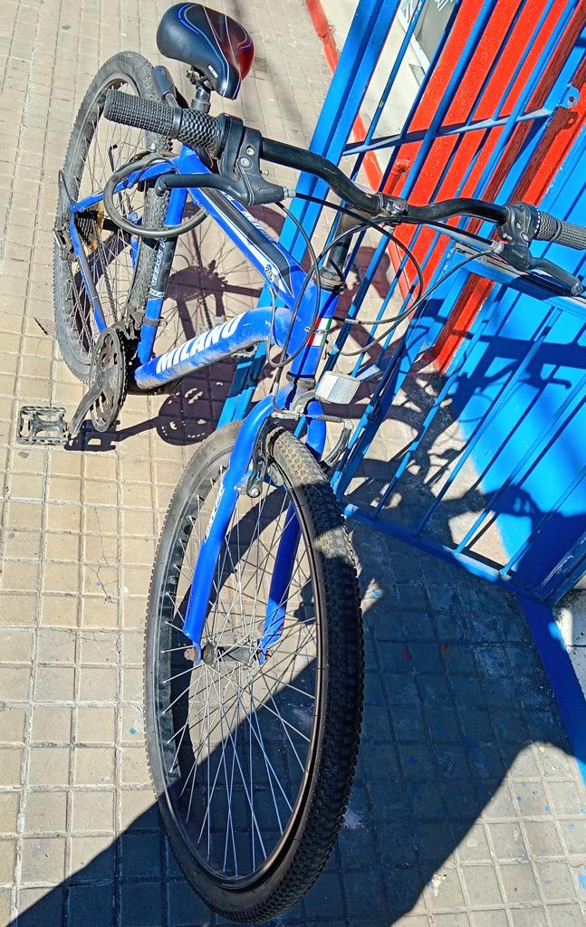 Foto 2 de Bicicleta Marca Milano Aro 29 Modelo Action Usado-En-Buen-Estado Acc De 21 Velocidades