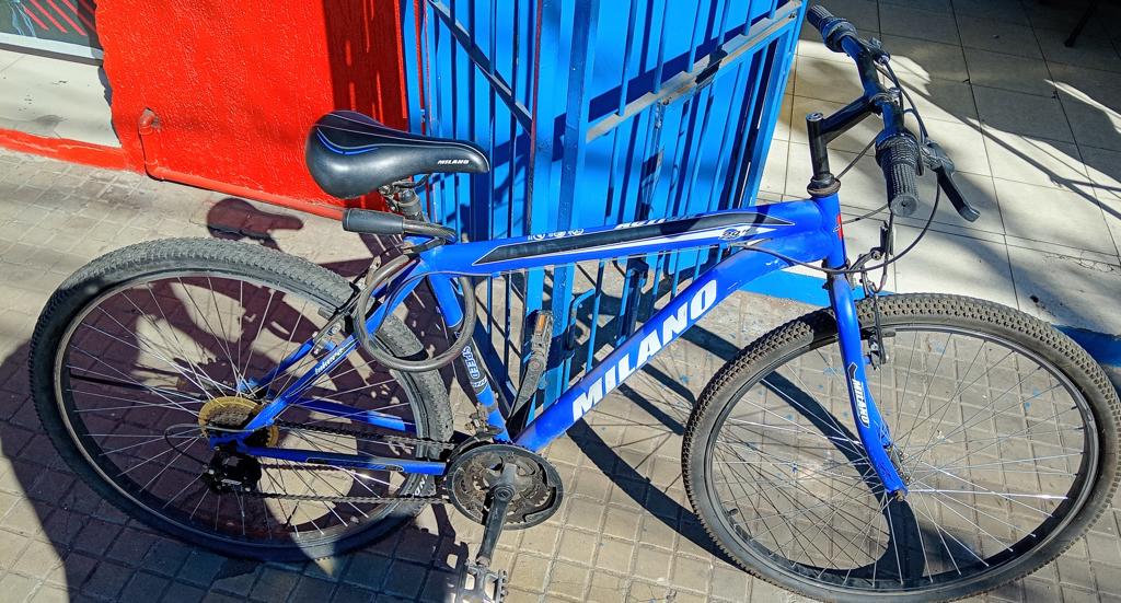 Foto 3 de Bicicleta Marca Milano Aro 29 Modelo Action Usado-En-Buen-Estado Acc De 21 Velocidades