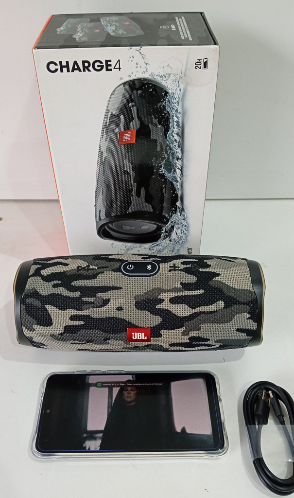 Parlante Portatil Marca Jbl Modelo Charge 4 Acc Cable CargadorPurto UsbPuerto Tipo CAux