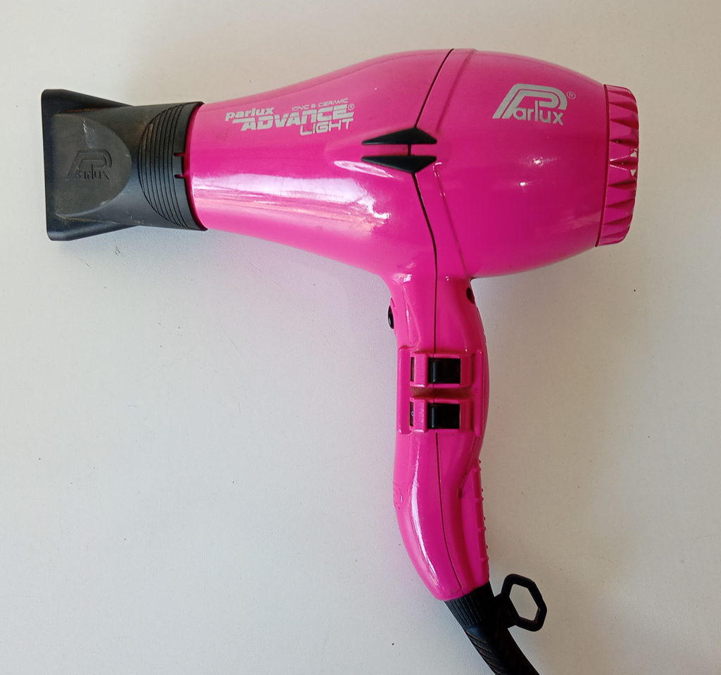 Secador De Pelo Marca Parlux Modelo Advance Light Usado En Buen Estado Acc C/ Un Pico