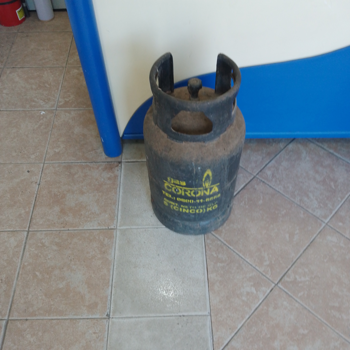 Garrafa Cap 10 Kg. Marca Gas Corona Usado En Buen Estado Color Gris Acc No Tiene