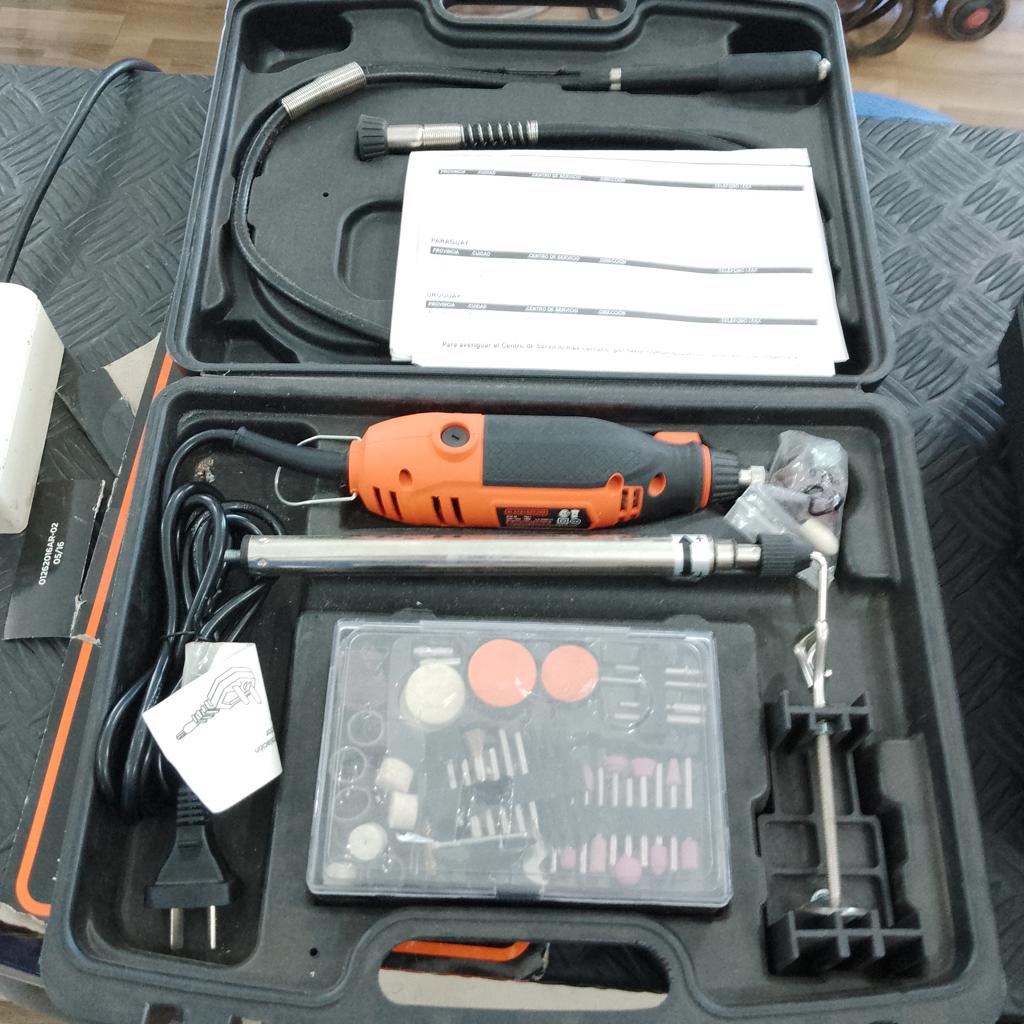 Multi-Herramienta Marca Black + Decker Modelo Rt18ar Acc AlargueEn Maletin Rijido113 Piezas