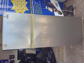Heladera Marca Jam Modelo Jamd-273s Usado En Buen Estado Litros 300 Acc 2 Puertas3 Parrillas1 Verdulera3 Porta Latas