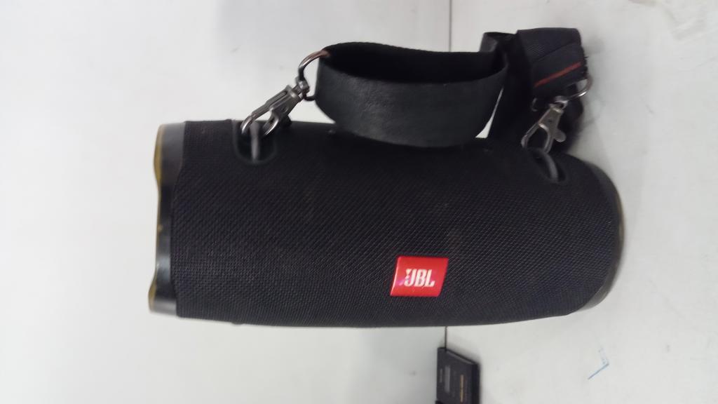Speaker Potencia Watts No Tiene Marca Jbl Sin Control Modelo Extreme 2 Usado Con Desgaste Sin Caja Acc CorreaSin TapaSin Cargador