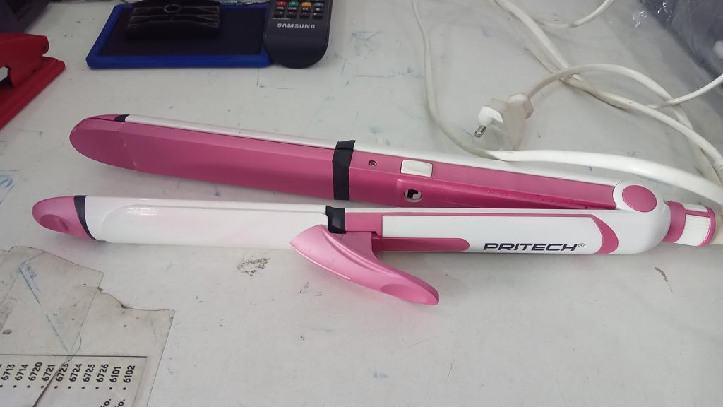 Planchita Para Cabello Marca Fritech Modelo No Tiene Usado En Buen Estado Acc Planchita Y Ondulador