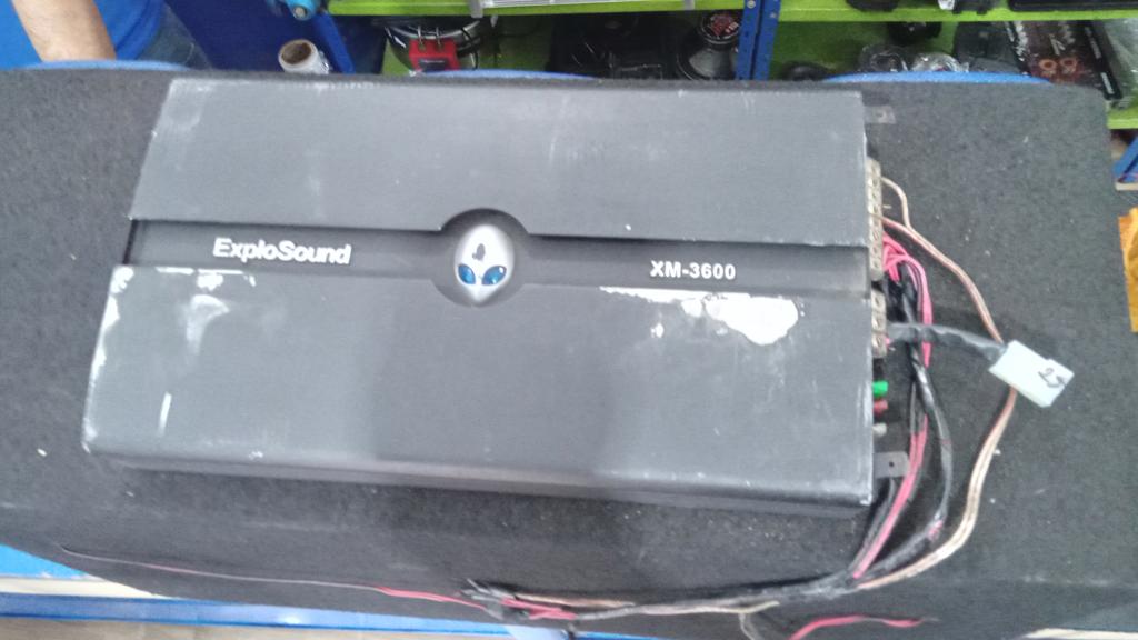 Amplificador De Sonido P/ Automovil Marca Explosound Modelo Xm3600 Usado En Buen Estado Acc 4 Salidas