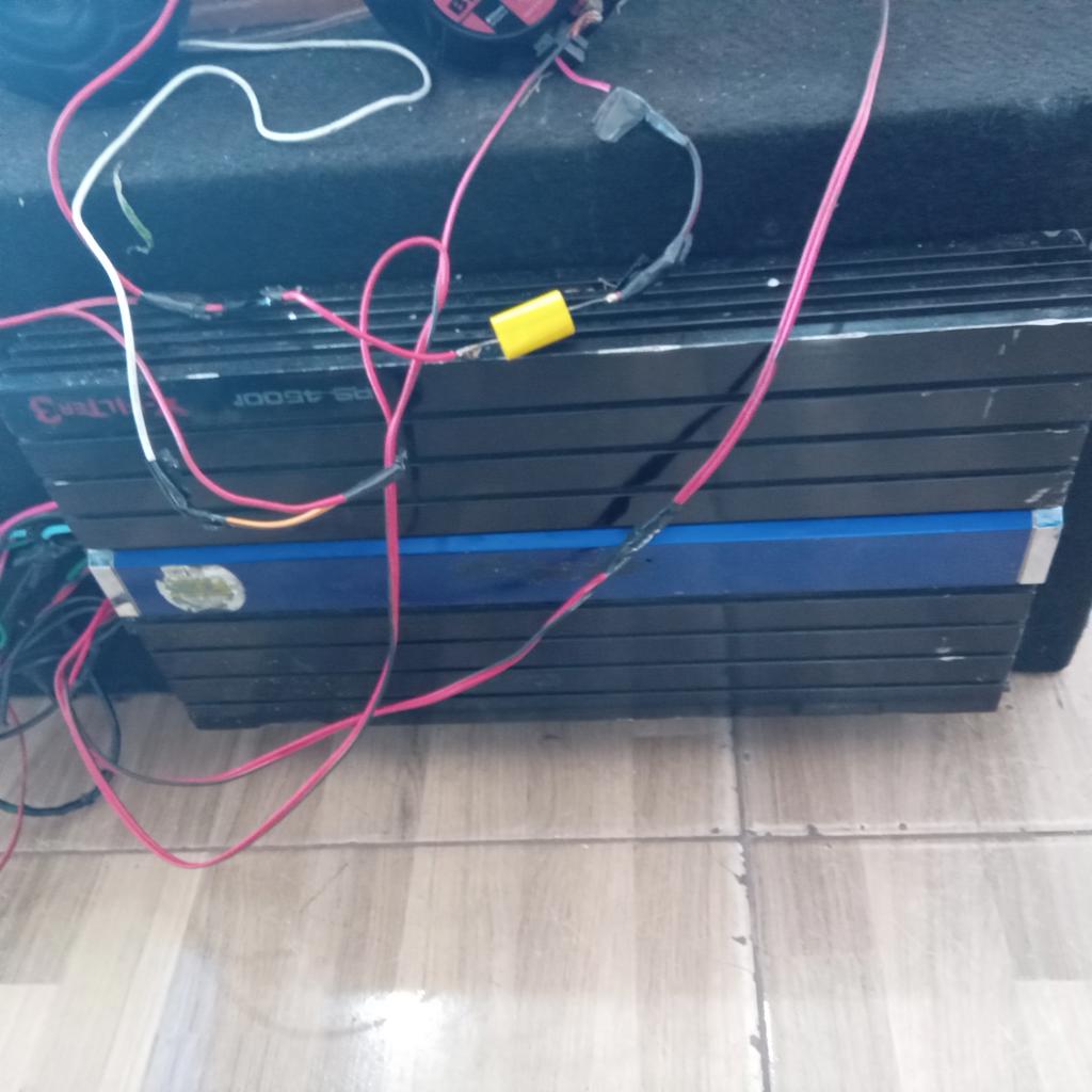 Amplificador De Sonido P/ Automovil Marca Roadstar Modelo Rs-4500 Usado En Buen Estado Acc No Tiene