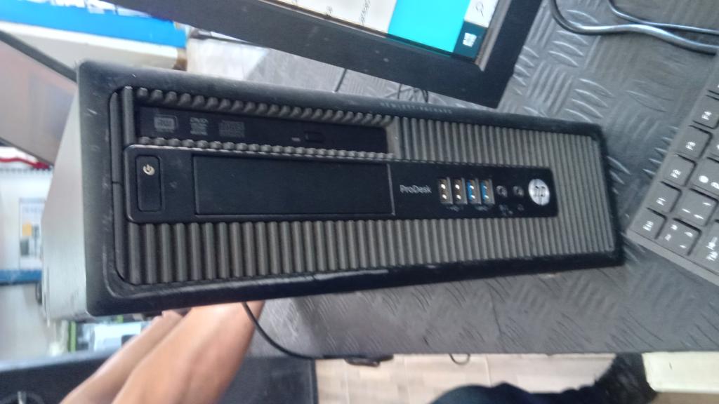 Cpu Para Computadora Marca Hp Modelo Hp Prodesk 600 Procesador Intel Core I7 4790 Con No Tiene Memoria Ram 8 Gb Color Negro Disco Duro 500 Gb Acc Teclado Marca ProshMouseCable Cct