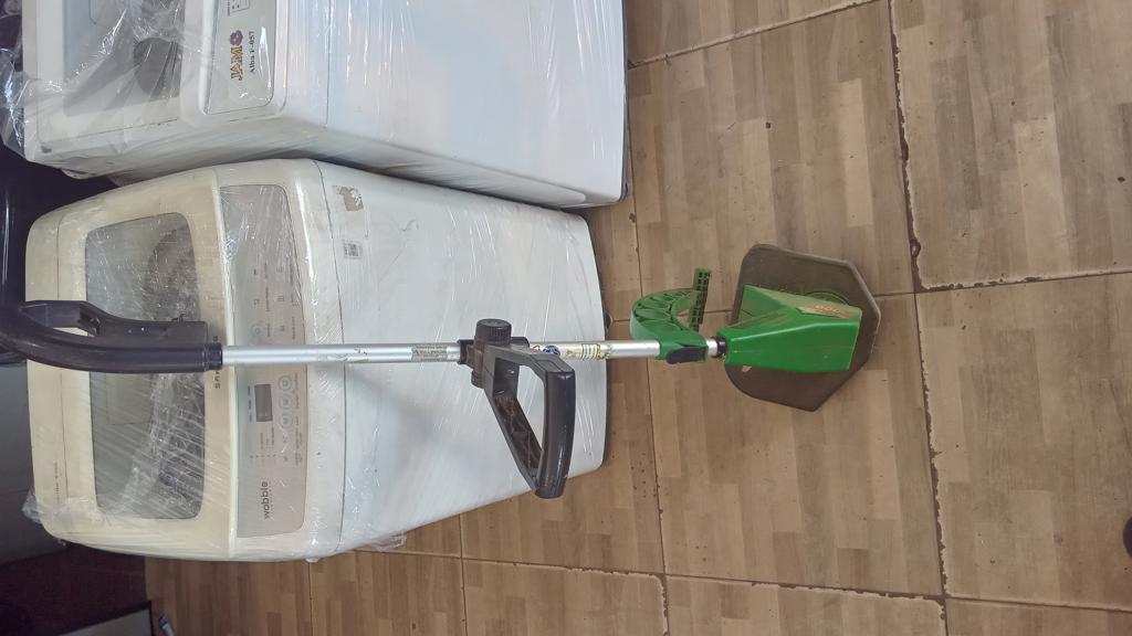 Bordeadora De Cesped Marca Trapp Modelo Master 1000 Usado Con Desgaste Acc Rollo Manija Protector