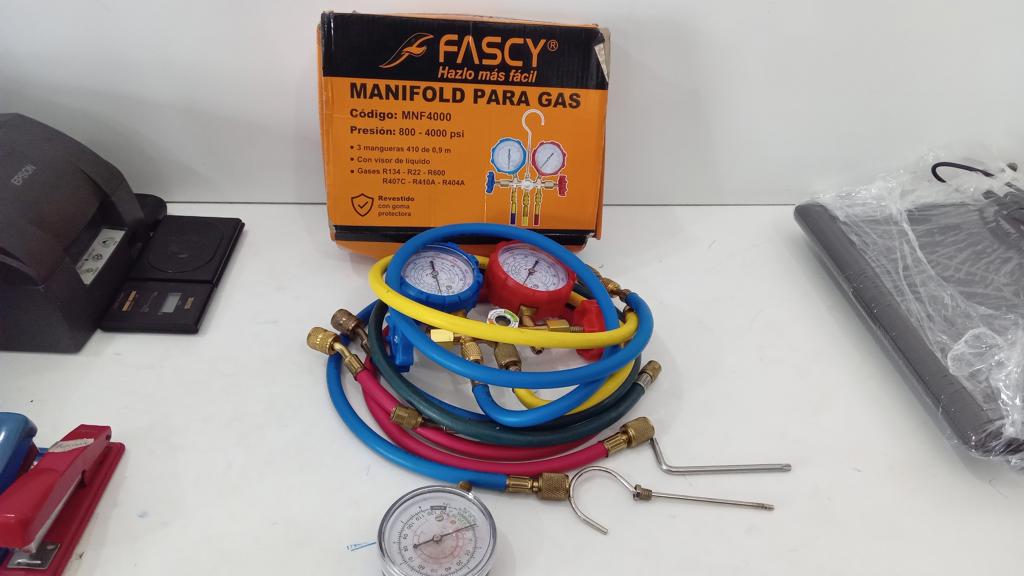 Manometro Para Refrigeracion Marca Fascy Modelo Mnf4000 Usado En Buen Estado Acc Tres Relojes Tres Mangueras 1 Soporte Una Llave