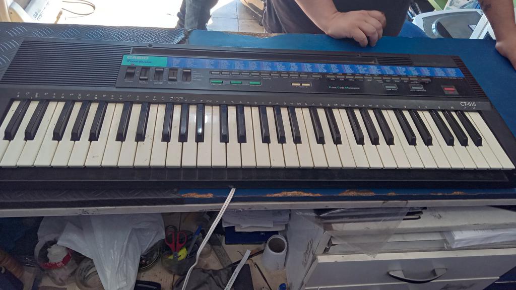 Organo Musical Marca Casio Modelo 210 Sound Usado En Buen Estado Acc Ccte