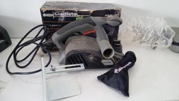 Cepilladora De Madera Marca Gladiator Modelo Ggbb2/1 Usado En Buen Estado Acc Bolsa Para ResiduoAcc De MetalAdaptador