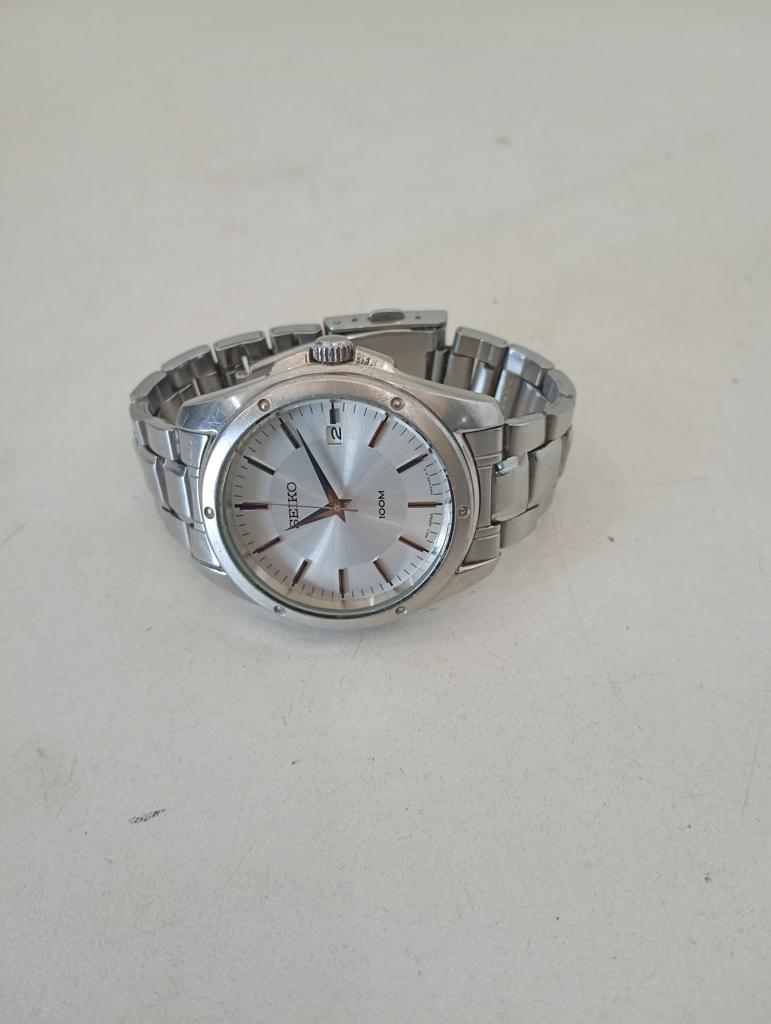 Reloj Para Caballero Marca Seiko Modelo 7n42-Ofhh0 Usado En Buen Estado Acc No Tiene