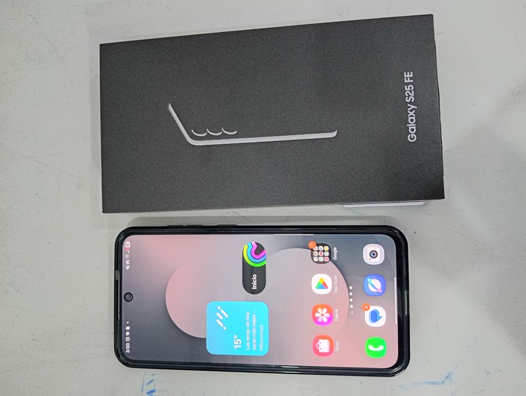 Celular Marca Samsung S25 Modelo Sm-S731b/Ds Memoria Ram 8 Gb Almacenamiento Interno 256 Gb Imei 354.648.734.309.667 Acc Funda