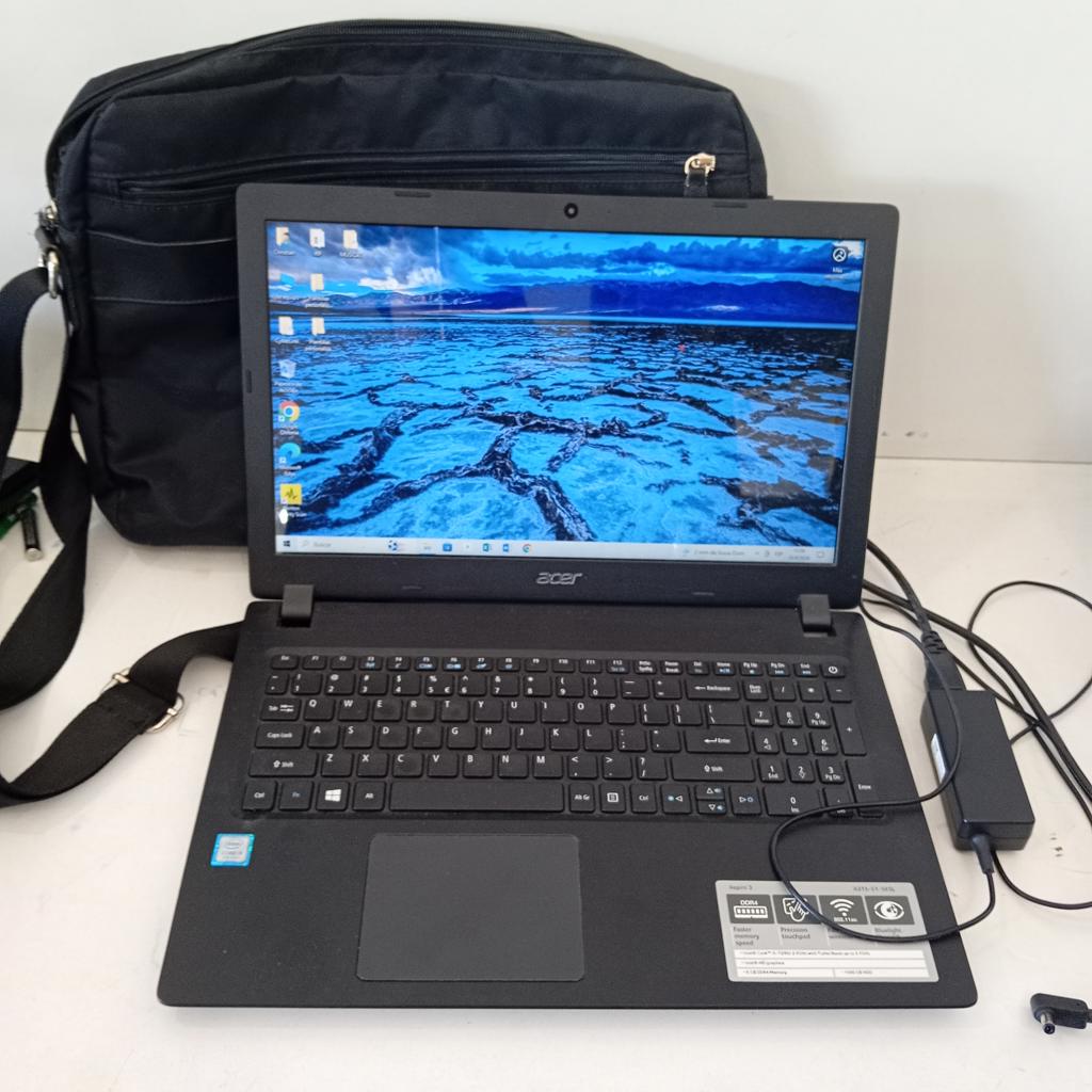 Notebook Marca Acer Modelo N17q1 Procesador Intel Core I5-7200u 2.5 Memoria Ram 6 Gb Disco Duro 932 Gb Generacion 7 Acc CargadorEstuche De Tela BlubagTeclado NumericoGrafica De 128mb