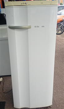 Heladera Marca Electrolux Modelo No Visible Usado En Buen Estado Litros 280 Acc 2 Parrillas3 Bandejas1 Verdulera