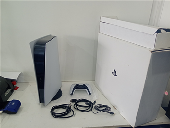 Juego Electronico Ps5 Marca Sony Modelo Cf-1215b Disco Duro 1.000 Gb Con Control Con Caja Usado En Buen Estado Acc CajaBaseCable CcteCable HdmiCable Usb Tipo C