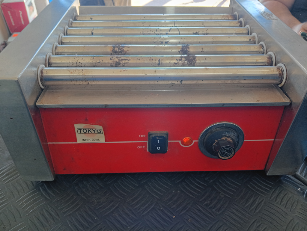 Grill Electrico Marca Tokyo Industrial Modelo Lr-Hd-7 Usado Con Desgaste Acc 7 Rodillos