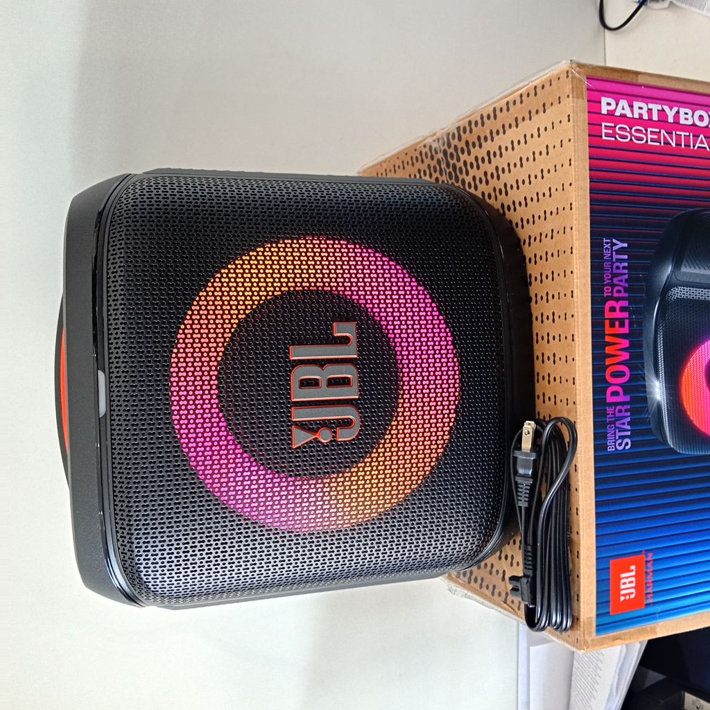 Speaker Potencia Watts 100 Marca Jbl Sin Control Modelo Party Box Encore Essential 2 Usado En Buen Estado Con Caja Acc Cable Cte Luces