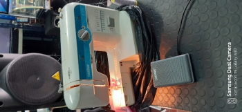 Maquina De Coser Familiar Marca Brother Modelo Xl-5700 Usado En Buen Estado Acc Bovina Y Pedal