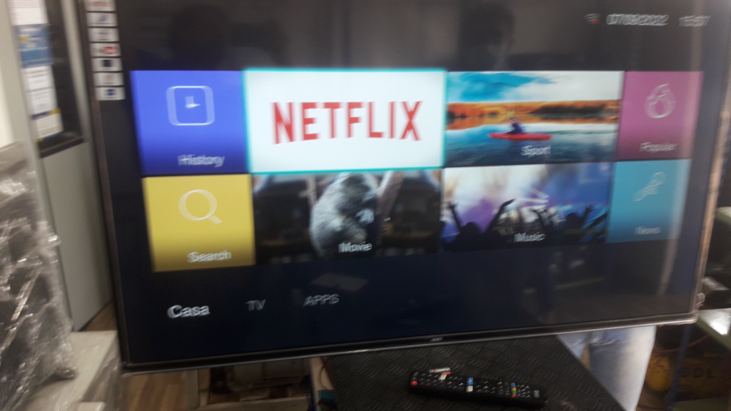 Televisor Led Smart De 55 '' Marca Jam Modelo Ja55sfhd600 Con Control Usado En Buen Estado Acc Cable Cte