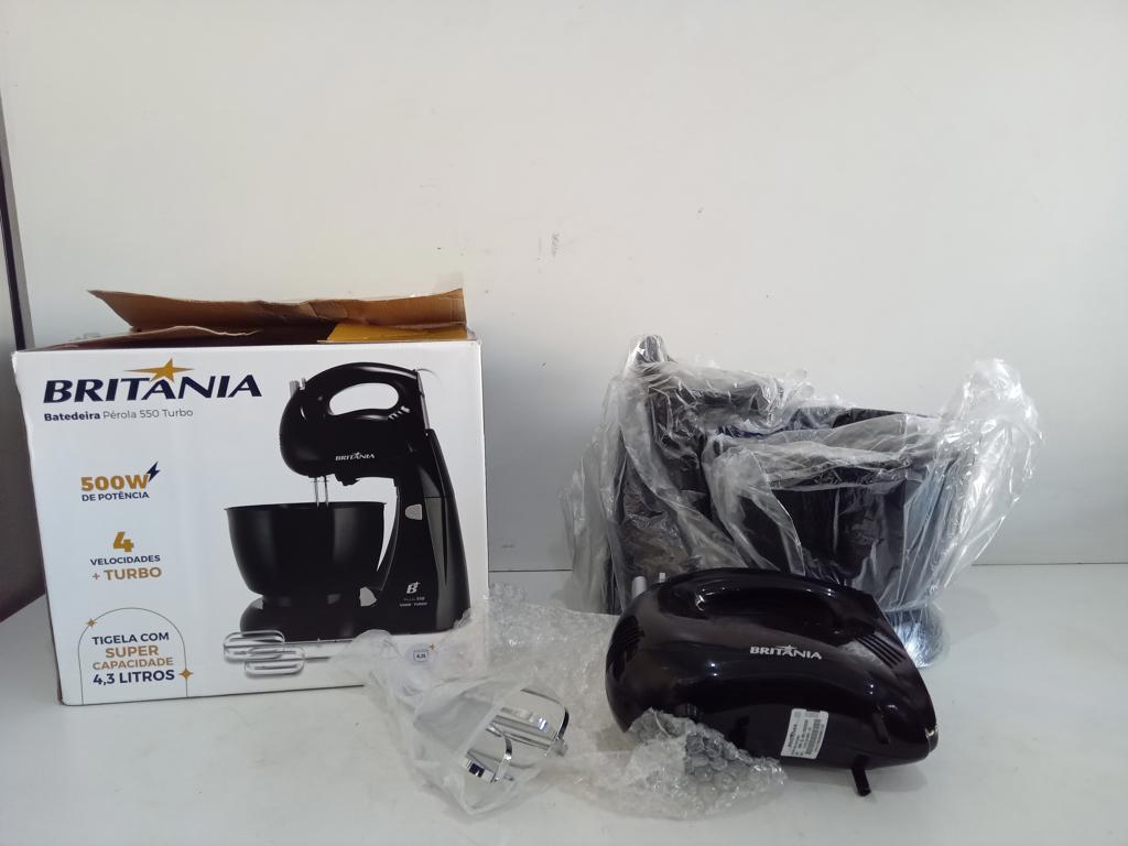Batidora Marca Britania. Modelo Pr Turbo Usado En Buen Estado Acc Un BvastidorDe 4 VelocidadesUn Boul