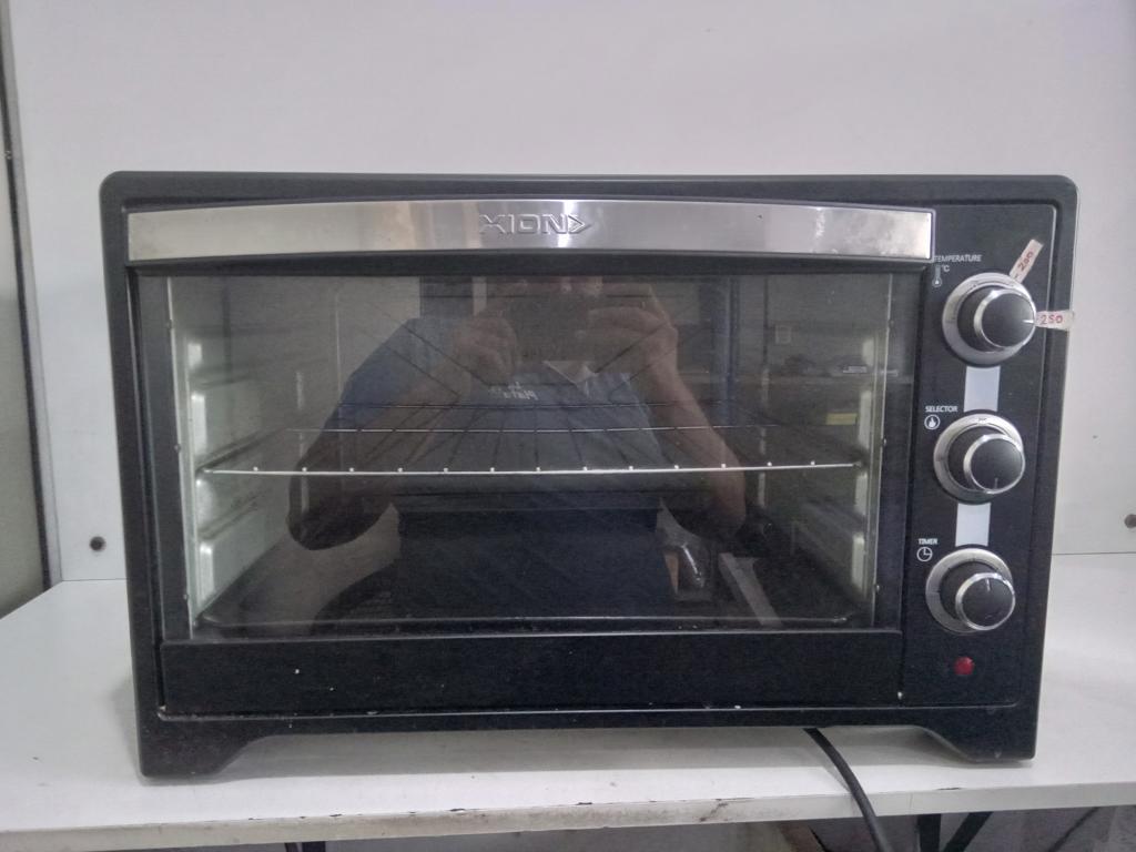 Horno Marca Xion Litros 68 Modelo Xl-He68 Usado En Buen Estado Acc BandejaParrilla