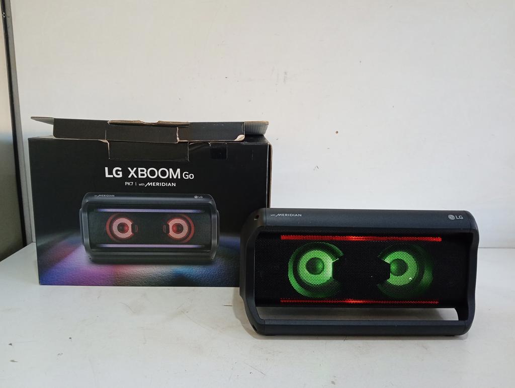 Speaker Potencia Watts No Tiene Marca Lg Sin Control Modelo Pk7 Usado En Buen Estado Con Caja Acc BtCargador Tipo Transformador