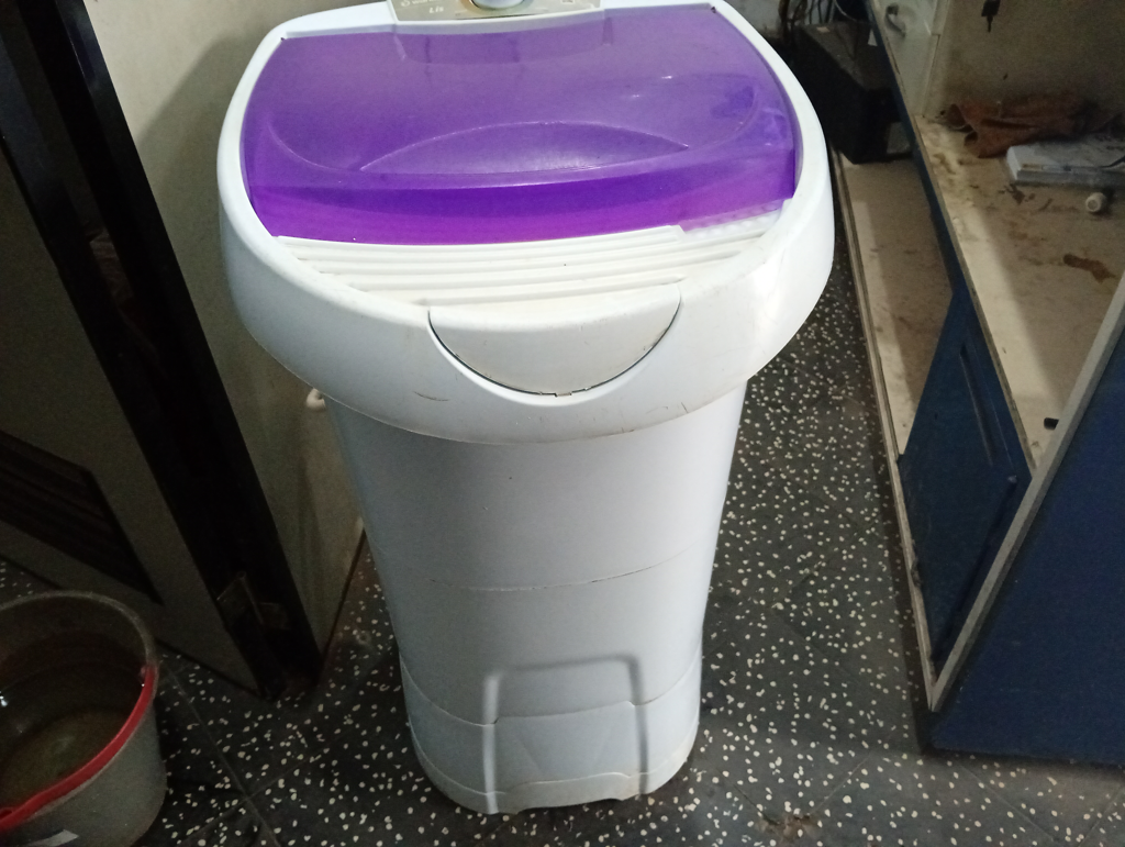 Lavarropas Cap 5 Kg. Marca Wankee Modelo Lis Usado Con Desgaste Acc Manguera De Carga Y Descarga