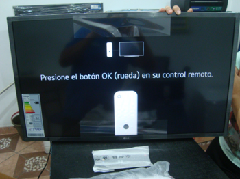Televisor Led Smart De 32 '' Marca Lg Modelo 32lq630 Con Control Nuevo Sin Uso Acc No Tiene