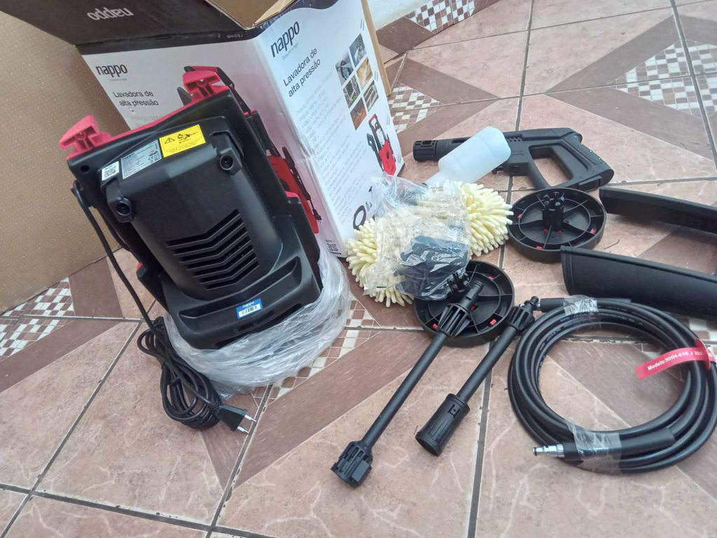 Foto 3 de Hidro Lavadora Marca Nappo Modelo Nhh018 Nuevo Sin Uso Acc Ruedas Pistola Manual Esponja En Caja